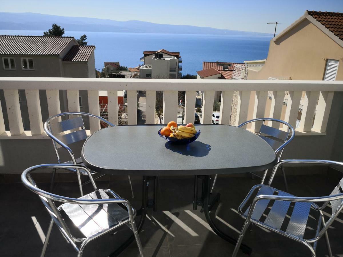 Mrkonjic Branko & Marija Apartmani Omiš Exterior foto