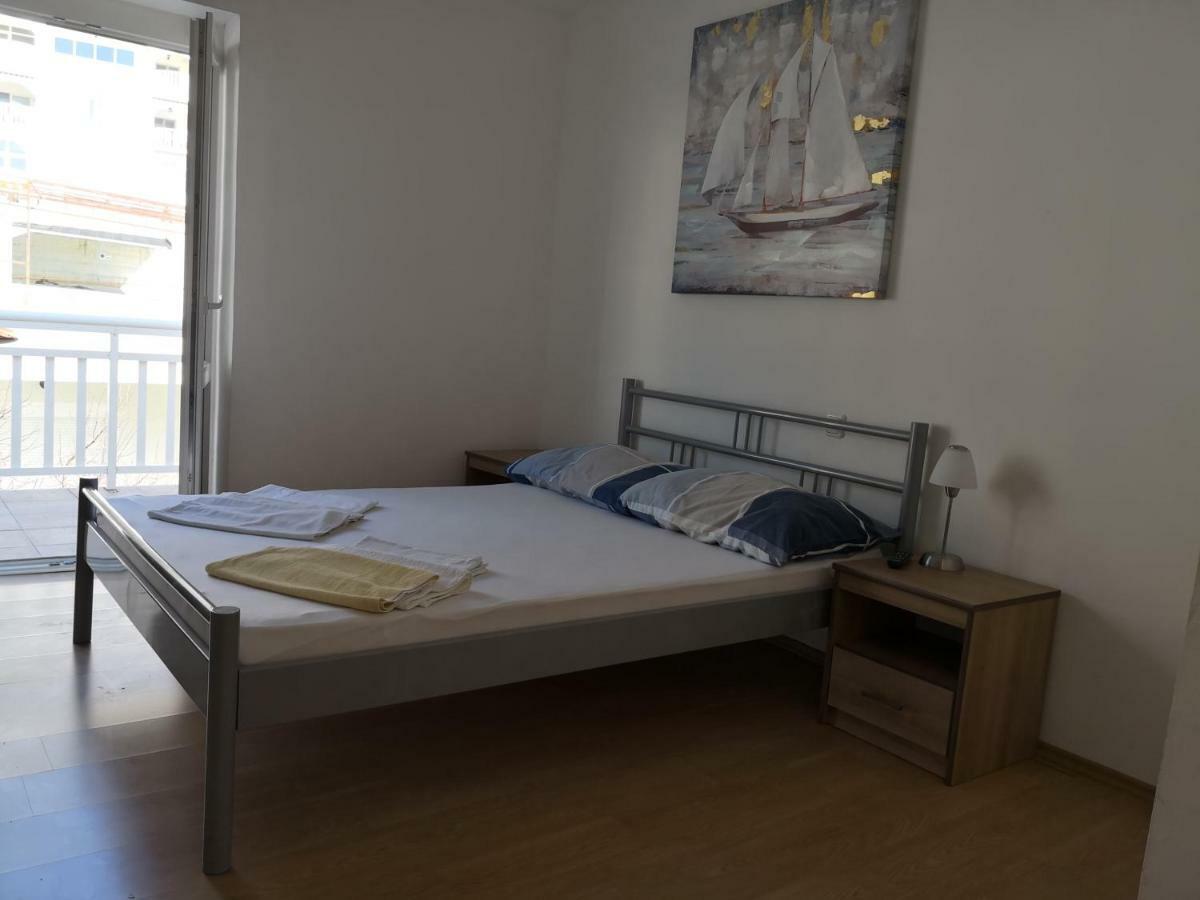 Mrkonjic Branko & Marija Apartmani Omiš Exterior foto